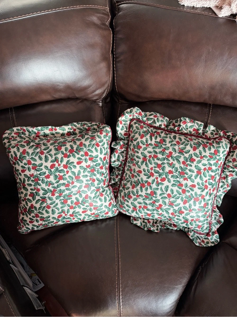 Longaberger Holiday Holly Print Throw Pillow Covers - Red & Green